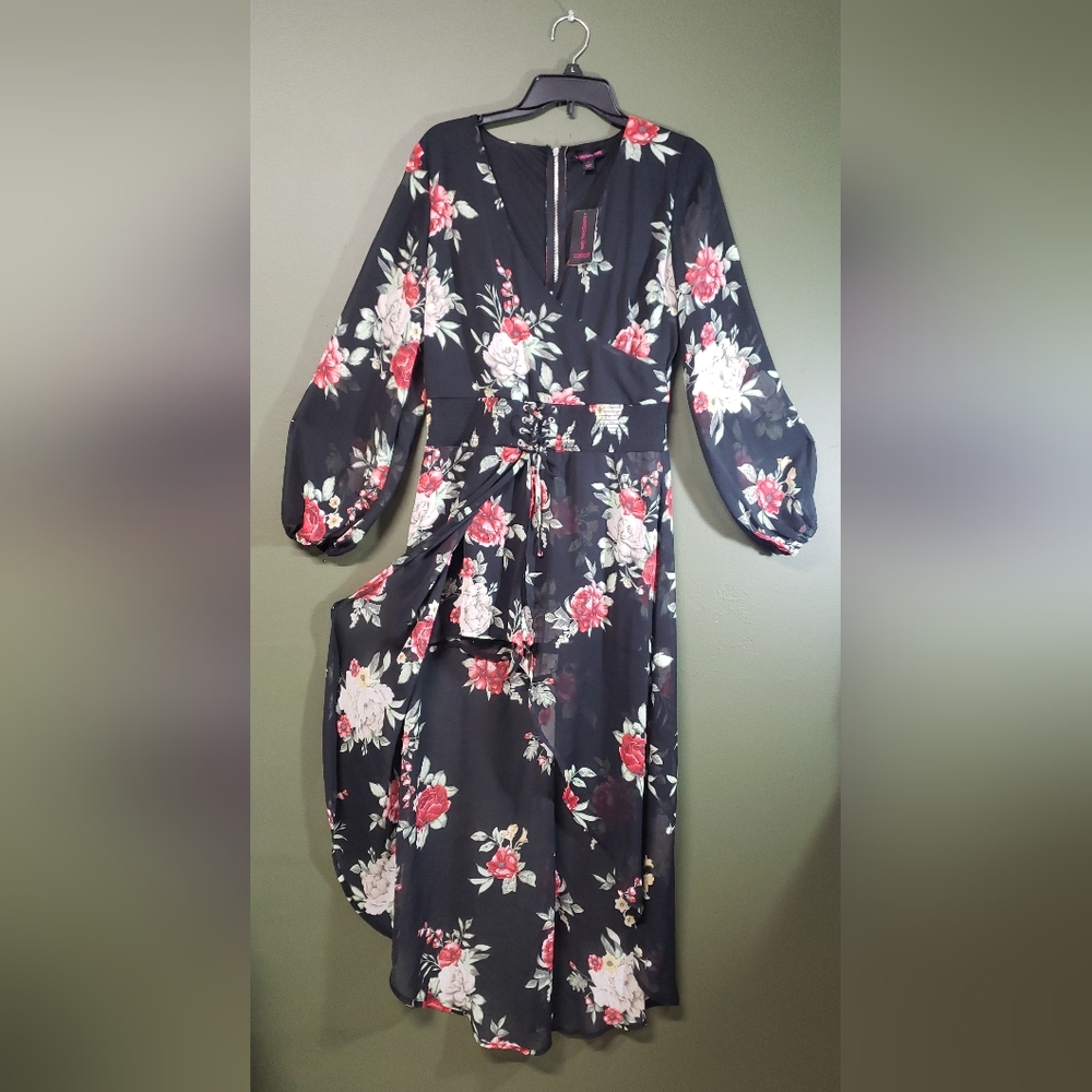 Black Floral Long Sleeve Maxi Romper – Elegant & Unique